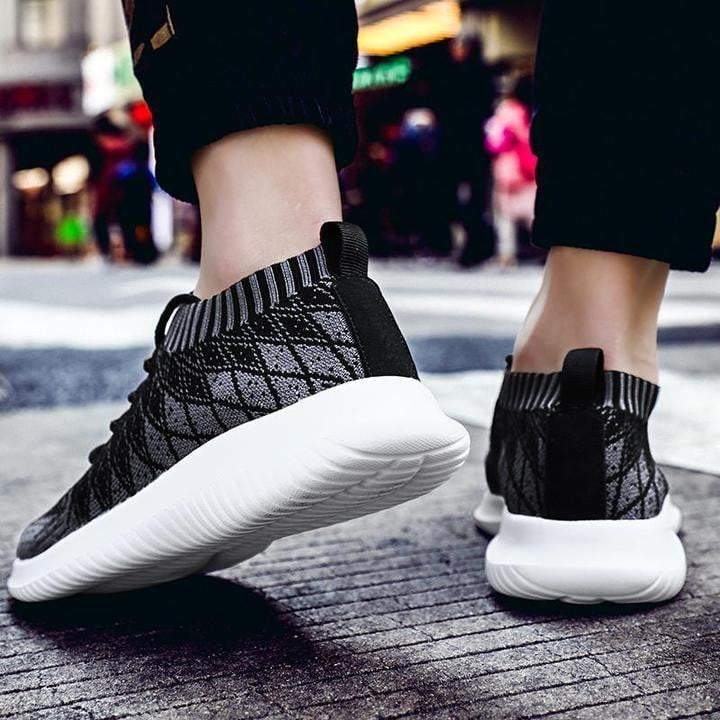 MEN'S ANSHOE SURGE