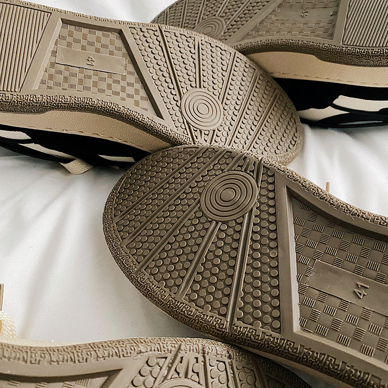 Men's simple casual shoes