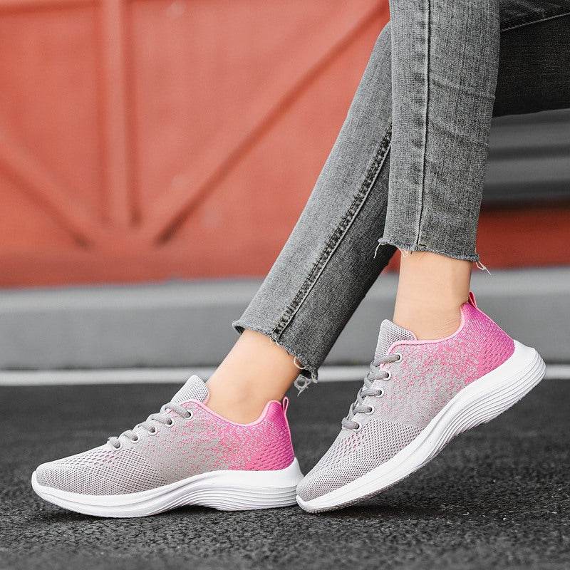 Casual light sports shoes