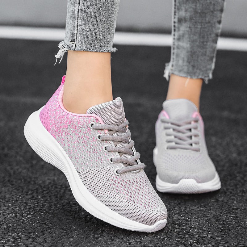 Casual light sports shoes