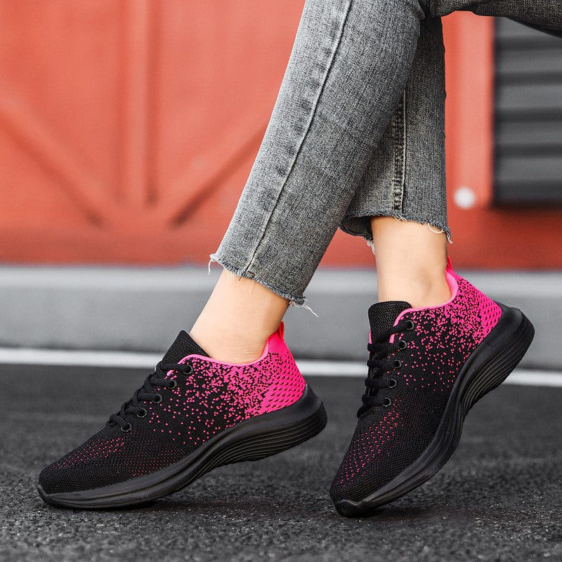 Casual light sports shoes