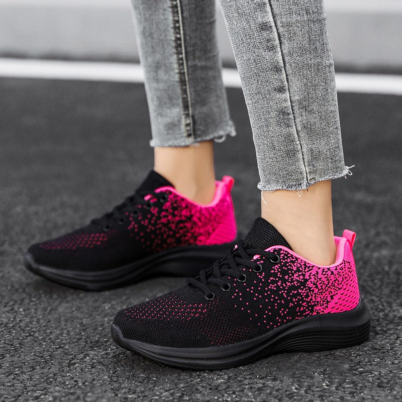 Casual light sports shoes